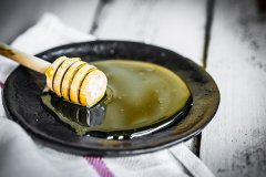 哺乳期能喝蜂蜜吗，哺乳期能喝酸奶吗
